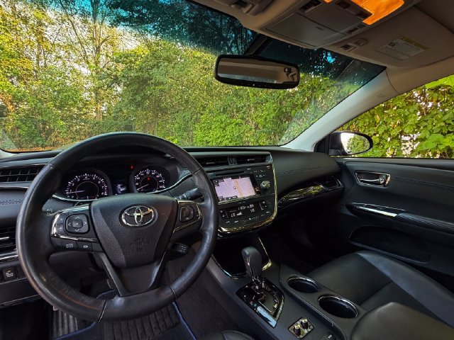 Used 2015 Toyota Avalon XLE Touring Sport Edition FWD image 25