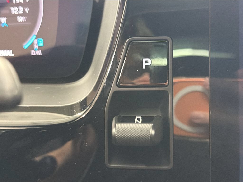Certified 2025 Porsche Panamera 4 AWD/4WD image 18