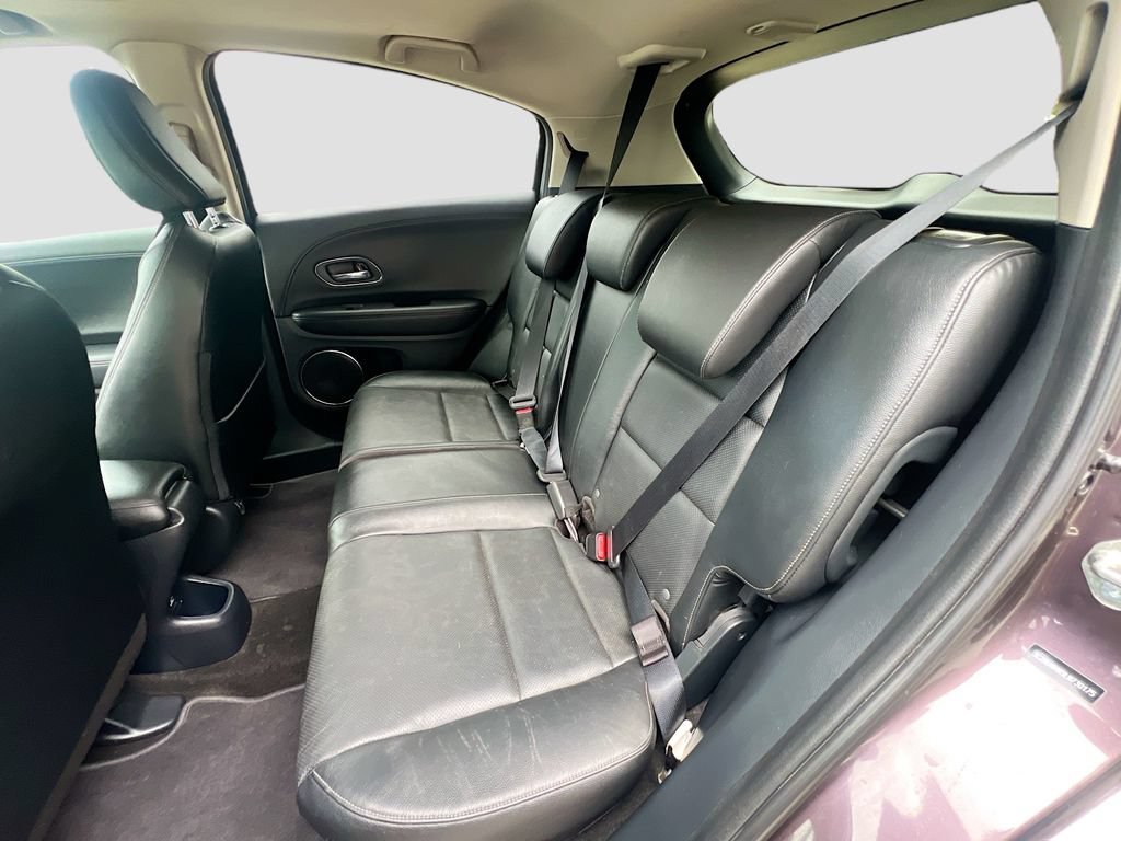 Used 2020 Honda HR-V Touring image 26