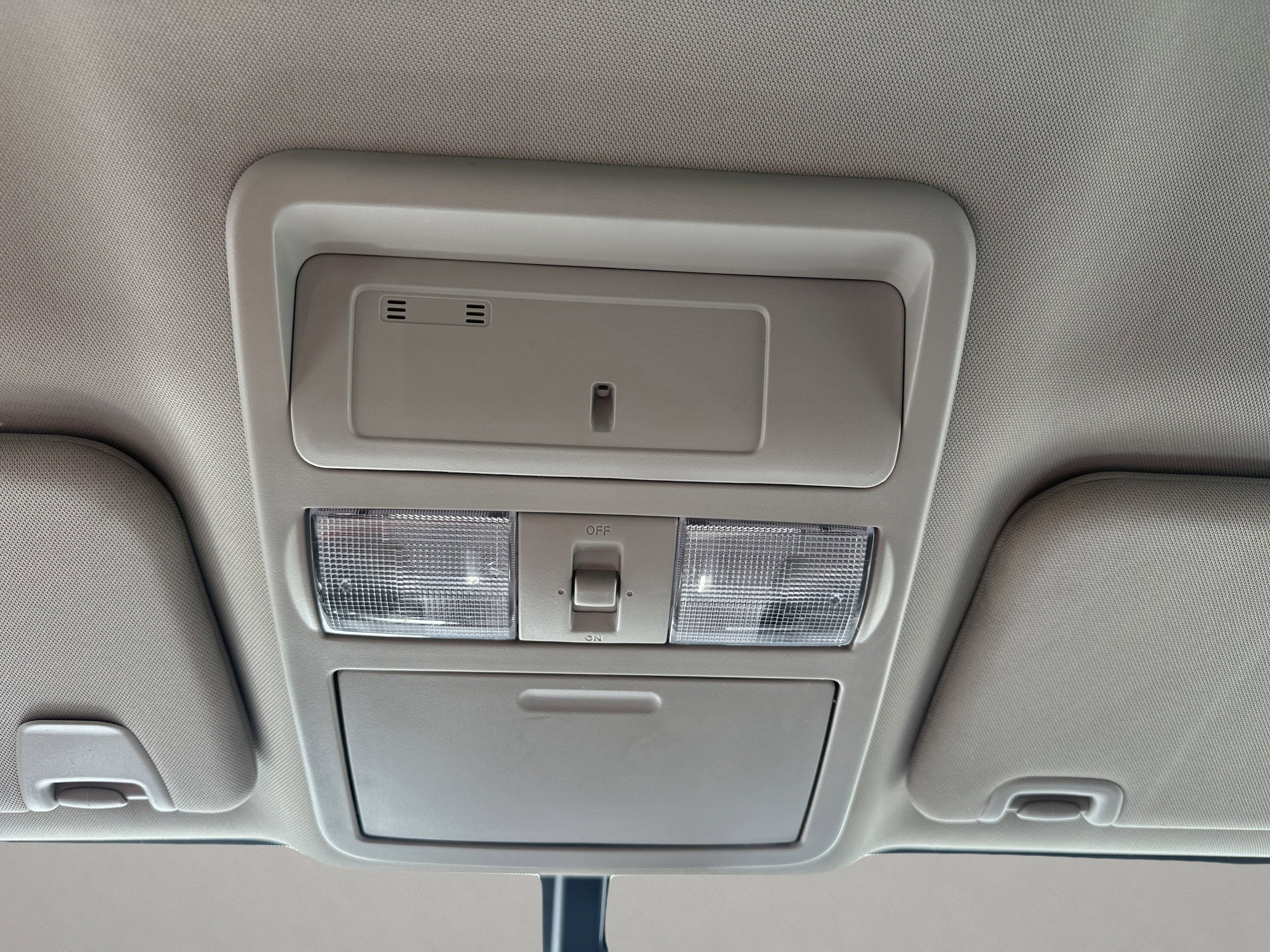 Used 2017 Nissan Titan PRO-4X image 40