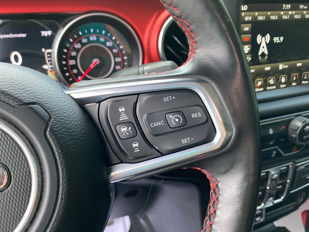Used 2021 Jeep Gladiator Rubicon AWD/4WD image 27