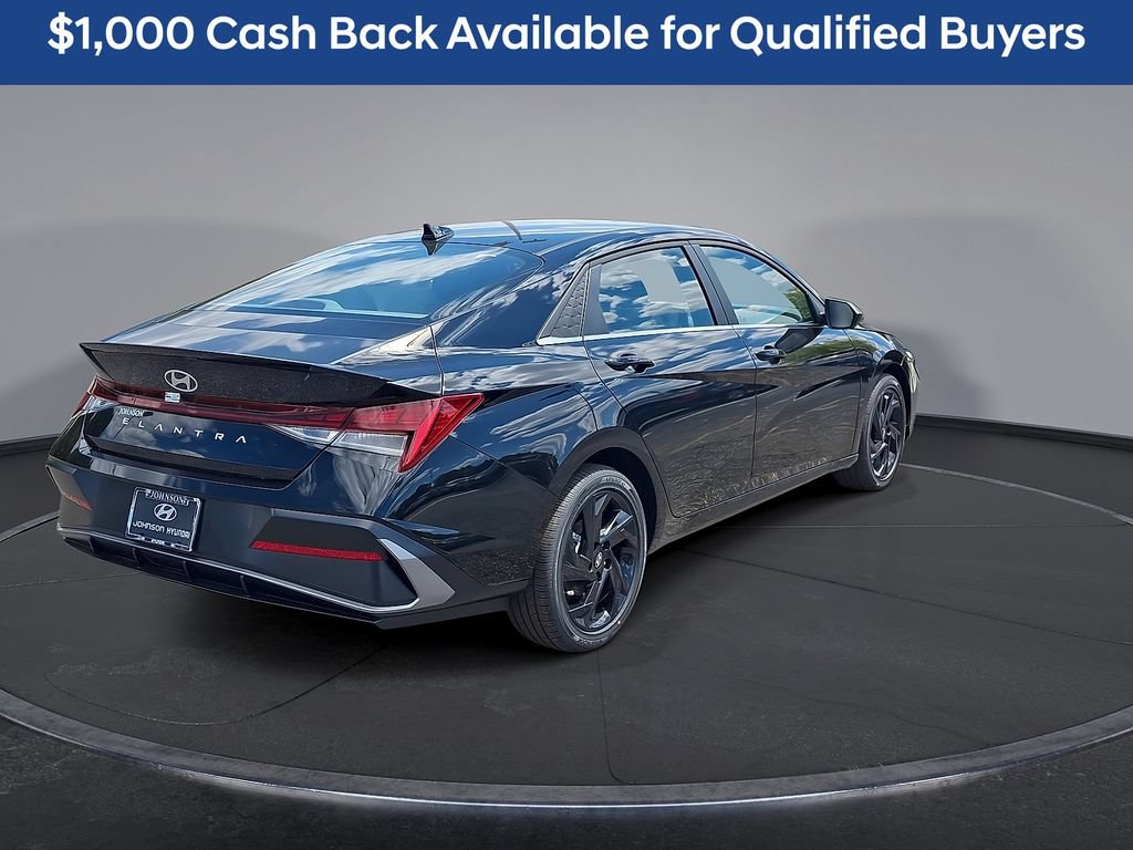 New 2026 Hyundai Elantra SEL Sport Premium FWD image 12