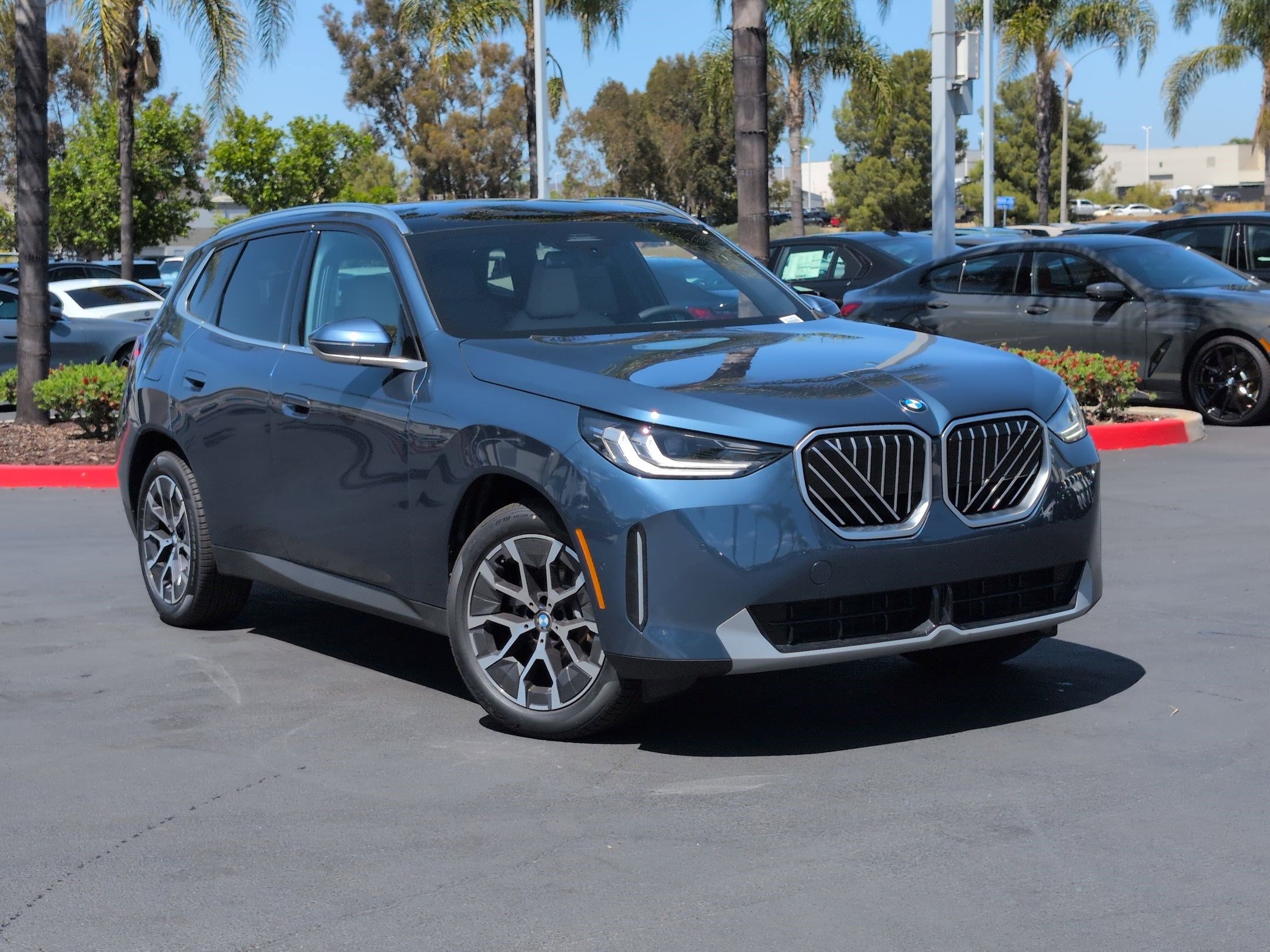 New 2026 BMW X3 xDrive30 w/ Convenience Package image 2