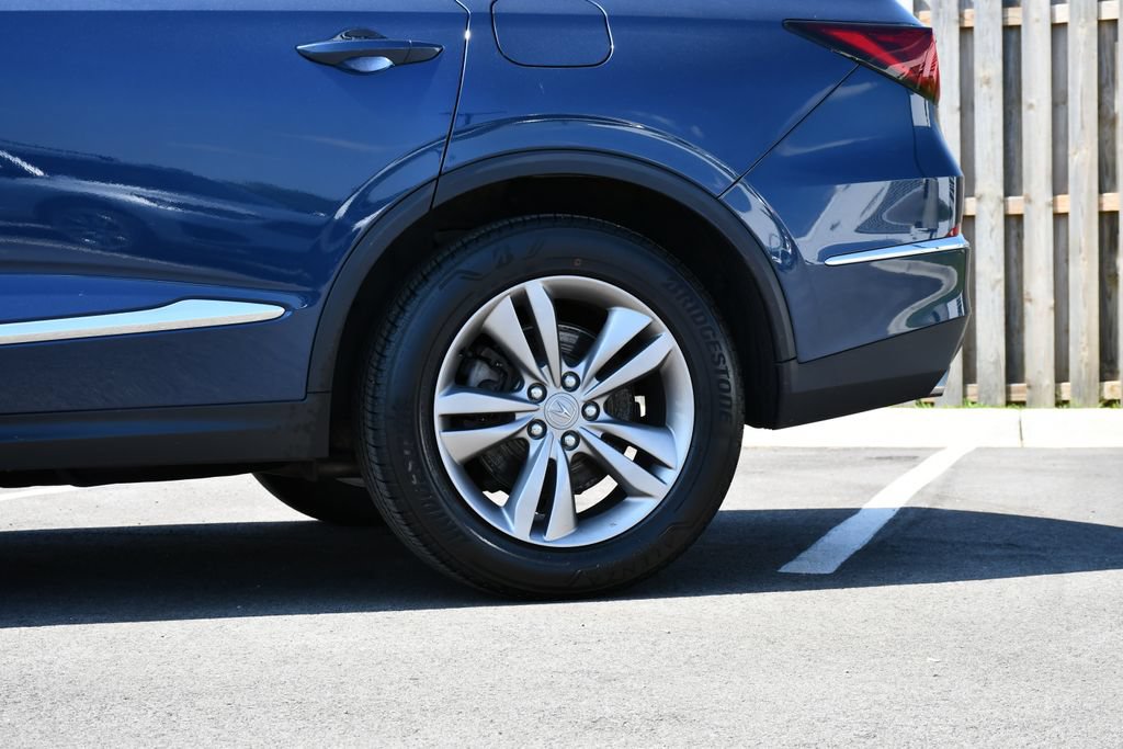 Used 2025 Acura MDX SH-AWD image 15
