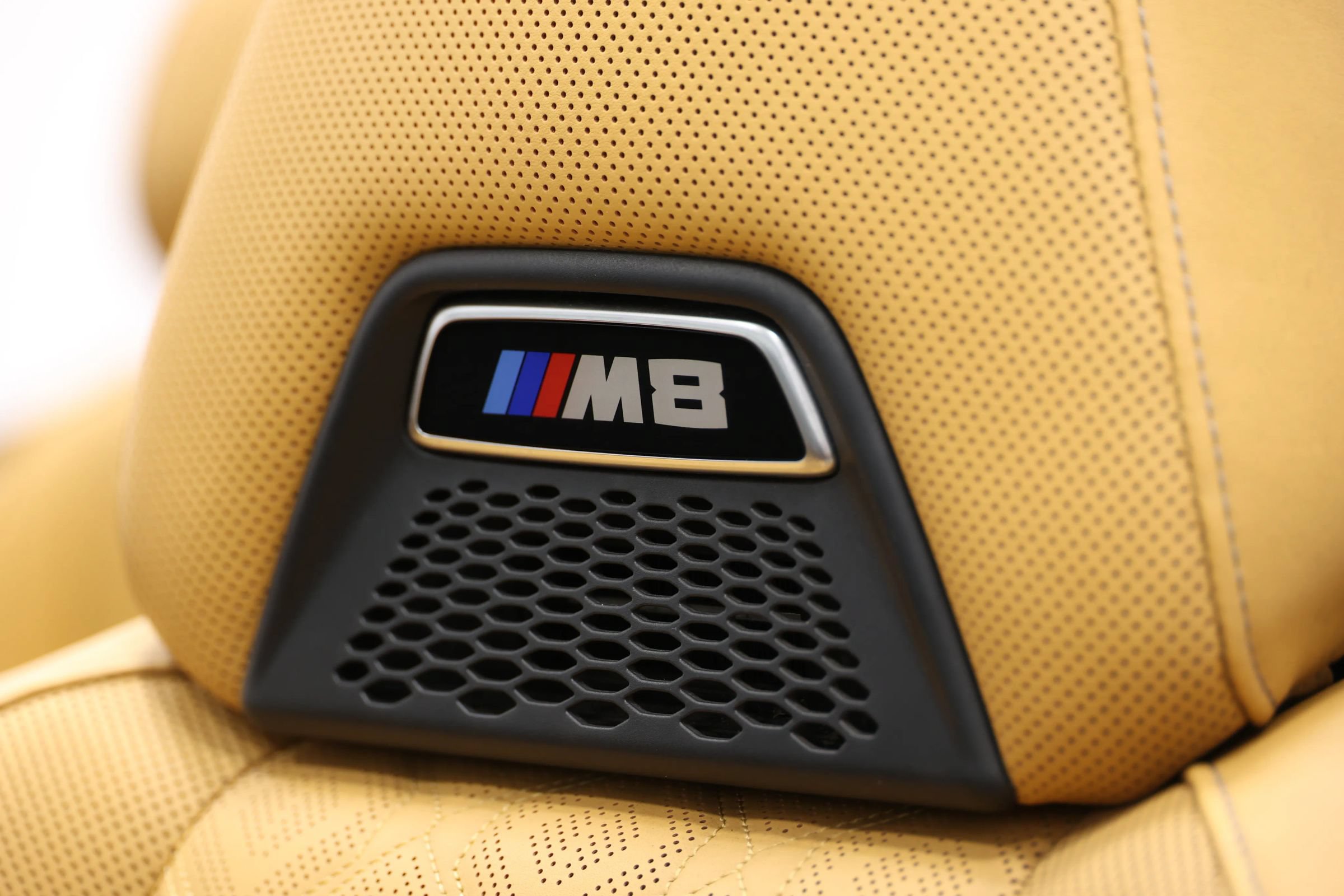 Used 2020 BMW M8 Convertible w/ M Driver's Package AWD/4WD image 21