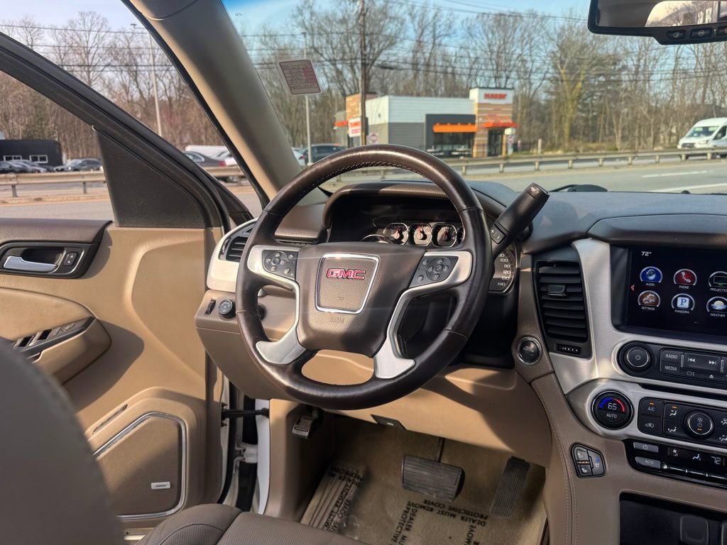 Used 2016 GMC Yukon SLT w/ Premium Edition image 32