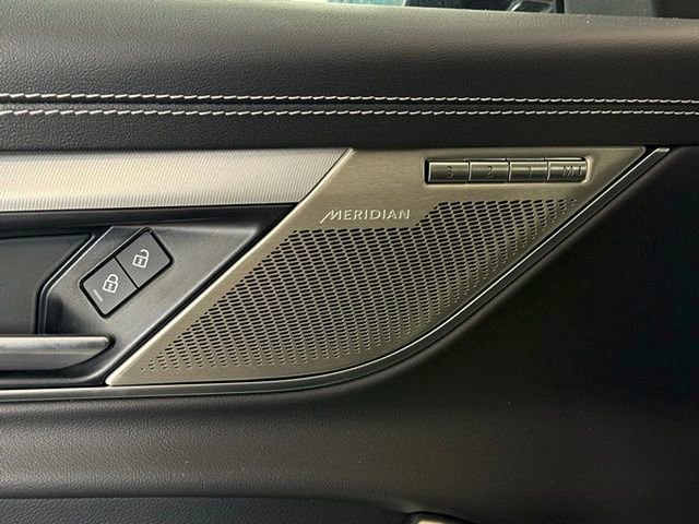 New 2024 Jaguar XF R-Dynamic SE image 27