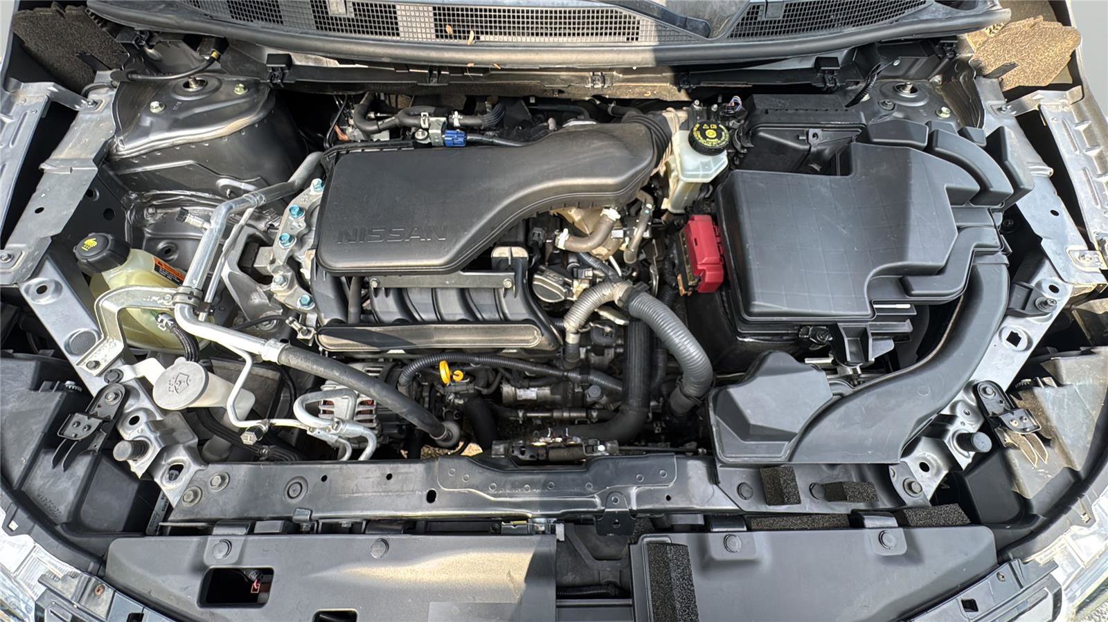 Used 2019 Nissan Rogue Sport S image 9