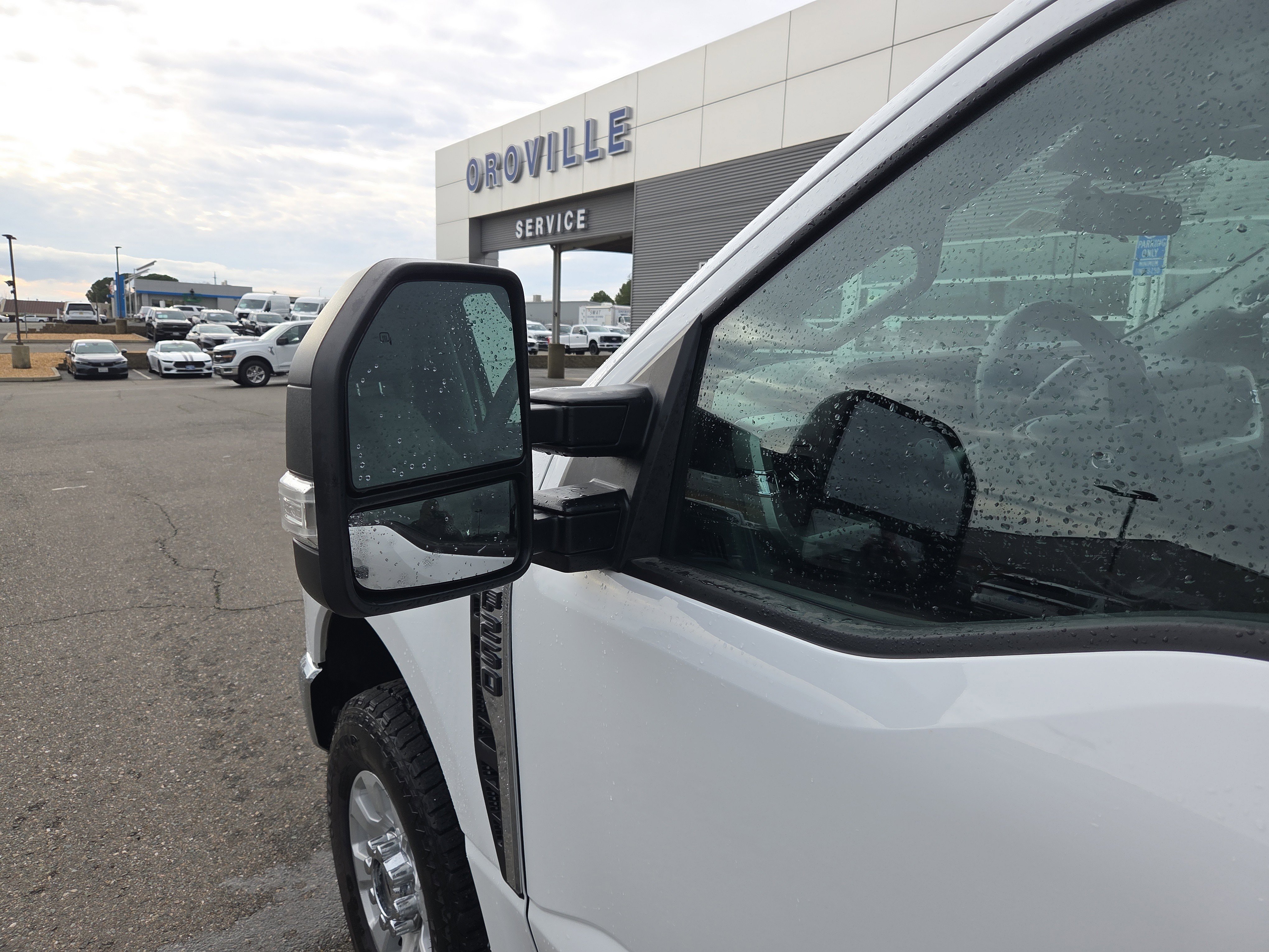 Used 2024 Ford F250 XLT w/ FX4 Off-Road Package image 10