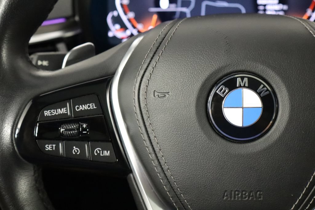 Used 2023 BMW 530i xDrive w/ Premium Package AWD/4WD image 8