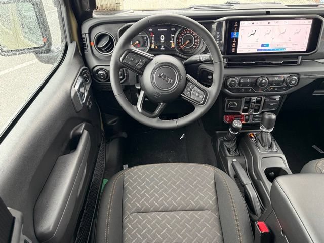 New 2026 Jeep Gladiator Mojave w/ Safety Group AWD/4WD image 34