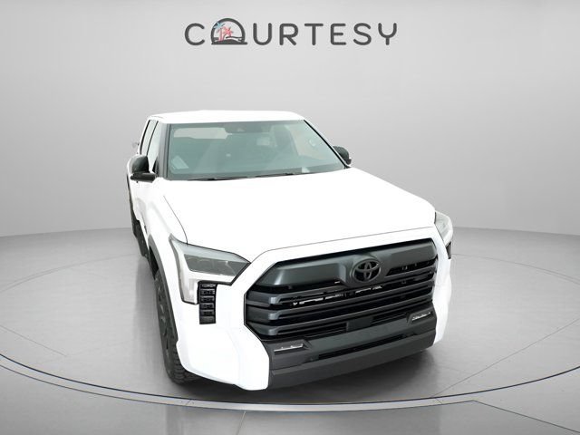 Used 2025 Toyota Tundra SR5 w/ SR5 Premium Package RWD image 34