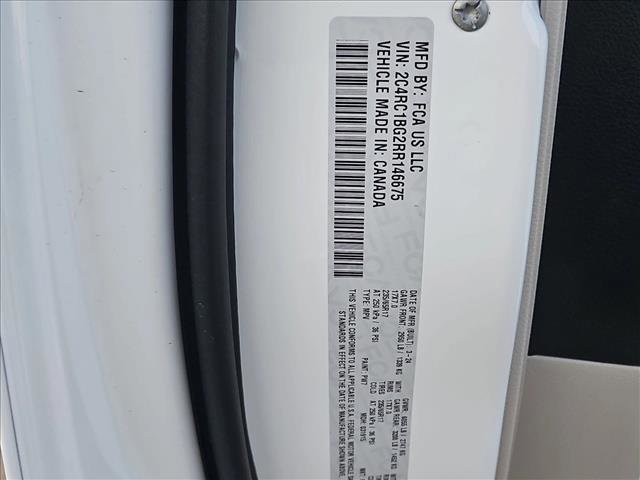 Used 2024 Chrysler Pacifica Touring-L image 24