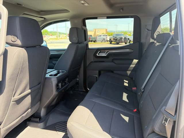 Used 2025 Chevrolet Silverado 1500 LT Trail Boss w/ Convenience Package II AWD/4WD image 16