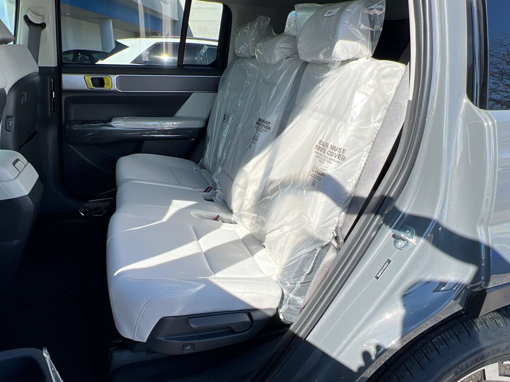 New 2026 Hyundai Santa Fe SE AWD/4WD image 18