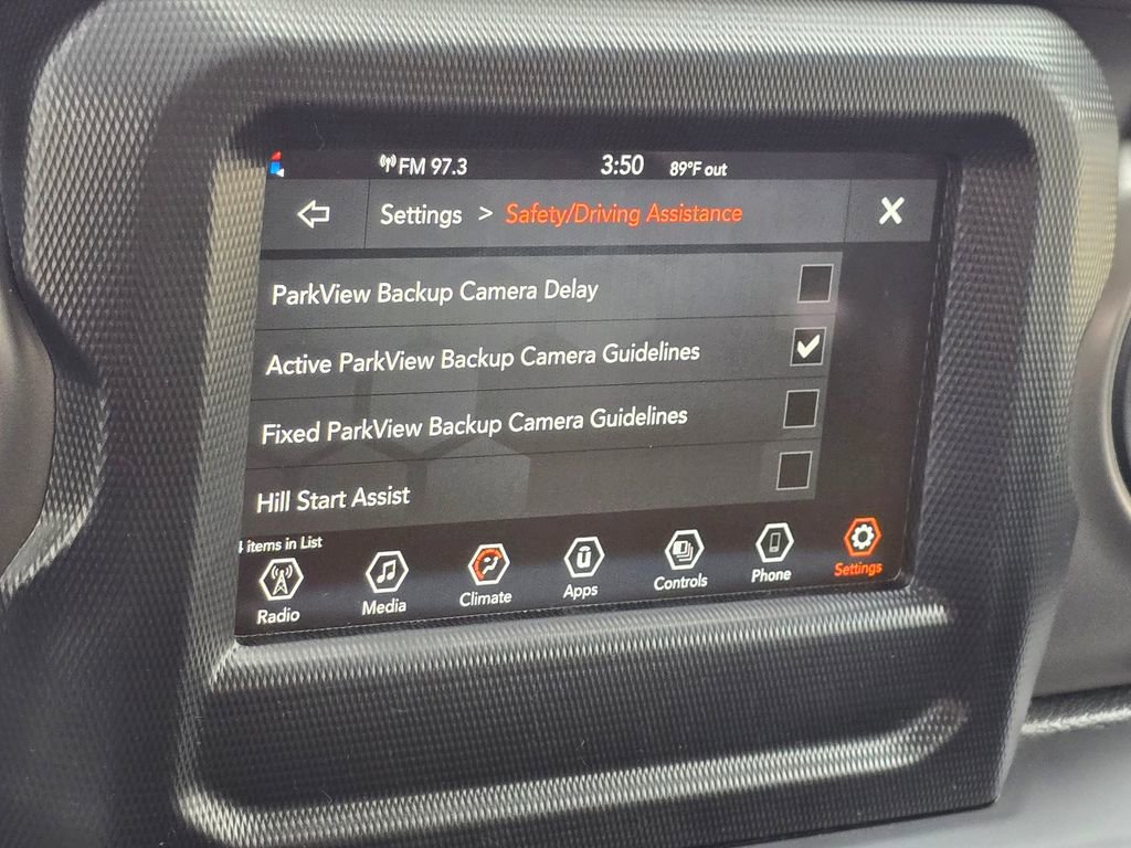 Used 2023 Jeep Gladiator Sport image 43