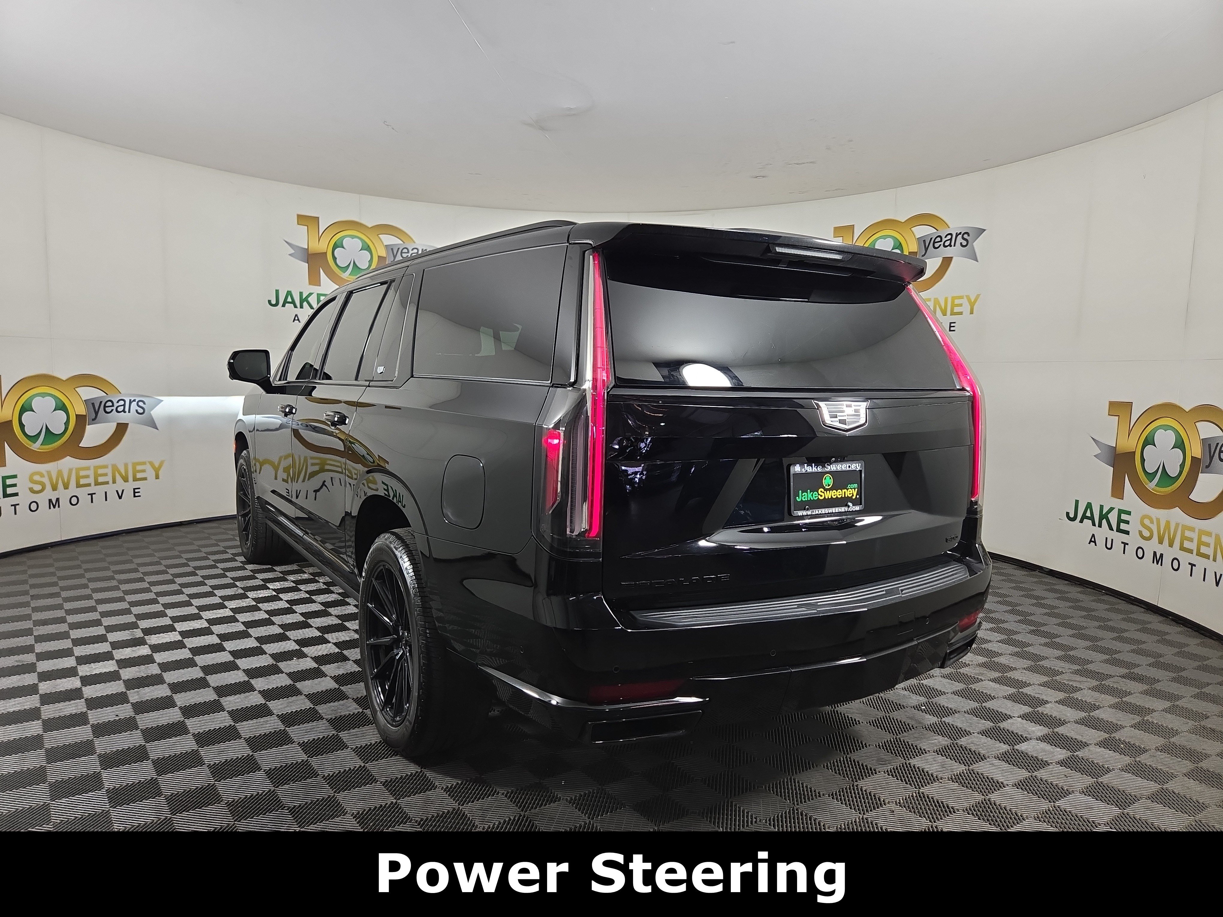 Certified 2024 Cadillac Escalade ESV Sport w/ LPO, ONYX Package AWD/4WD image 6