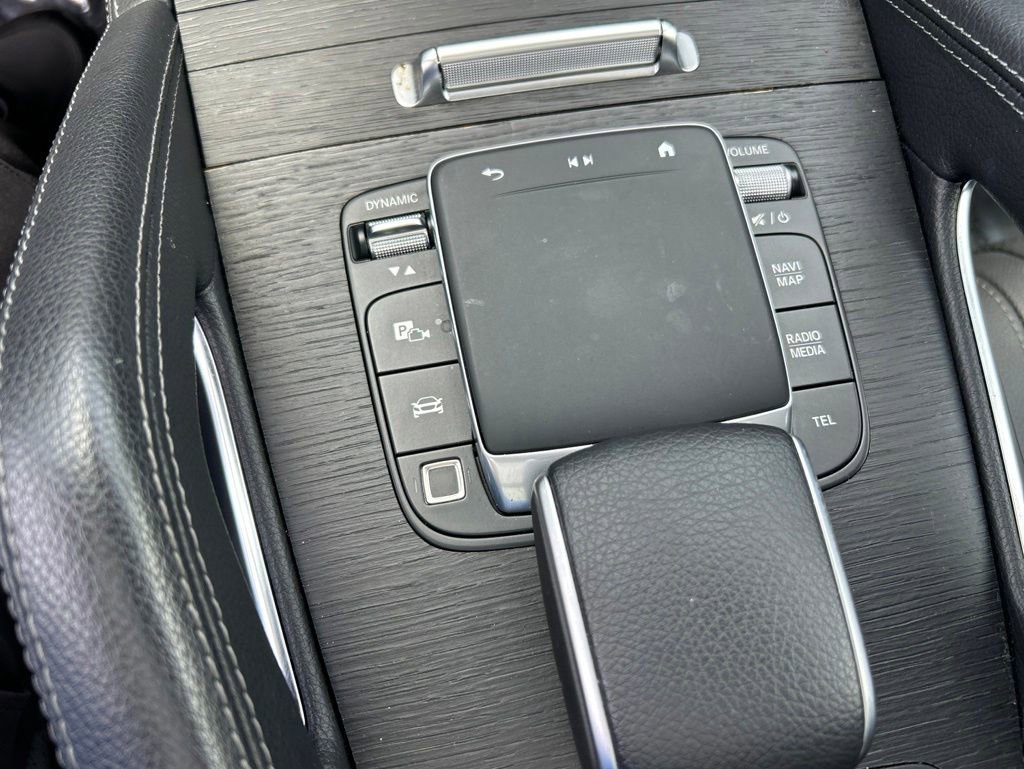 Used 2025 Mercedes-Benz GLE 350 4MATIC w/ AMG Line Exterior image 41