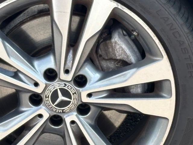 Used 2019 Mercedes-Benz C 300 4MATIC Sedan image 8