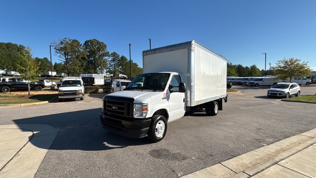 Used 2024 Ford E-350 and Econoline 350 Super Duty w/ Power Windows & Locks Group RWD image 13