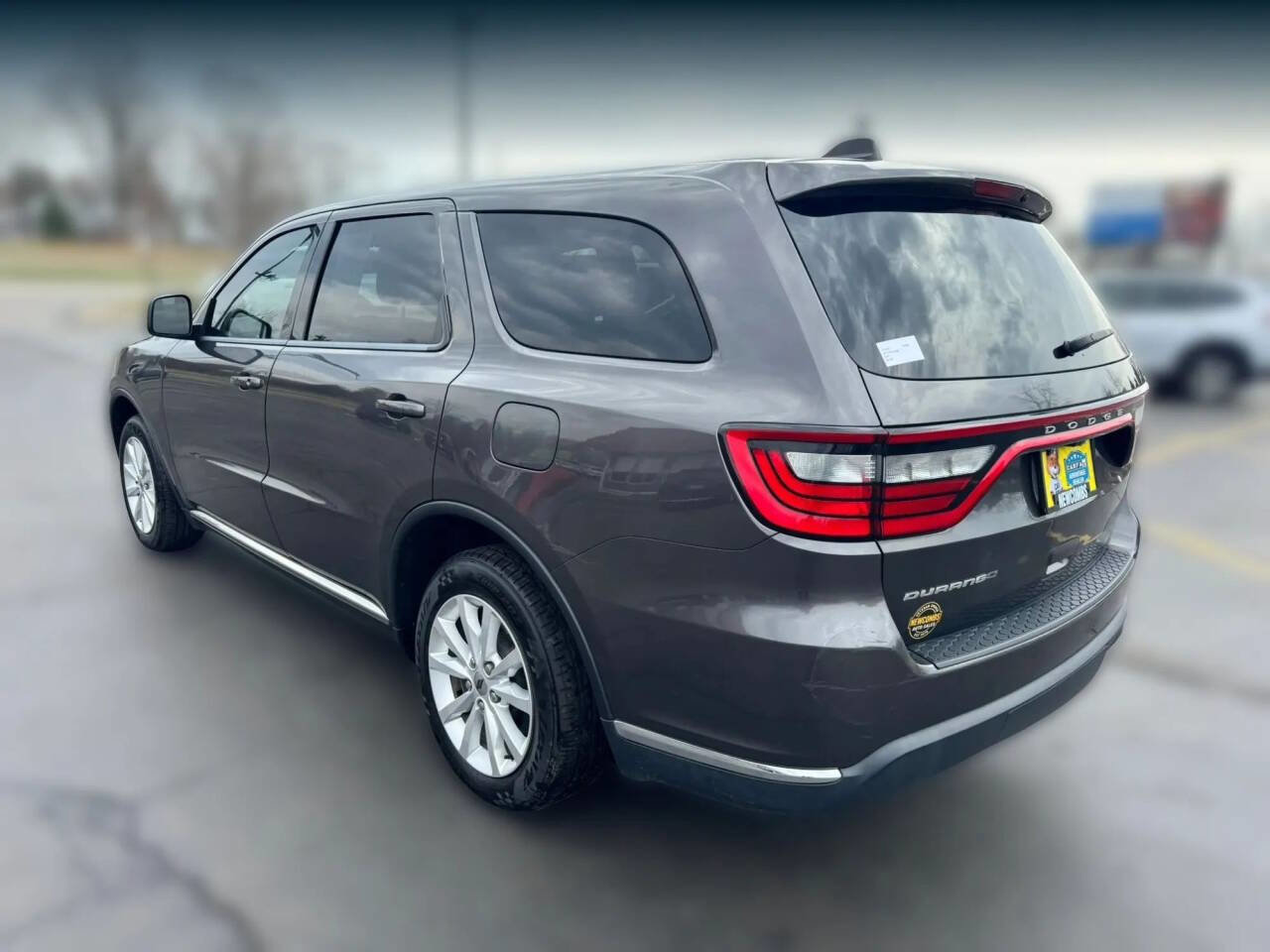 Used 2019 Dodge Durango SXT w/ 3rd Row Seating Group image 3