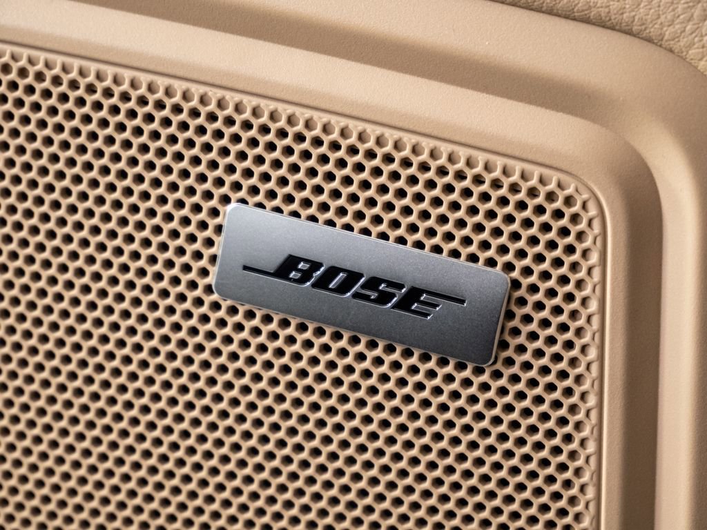 New 2026 Porsche Macan image 7