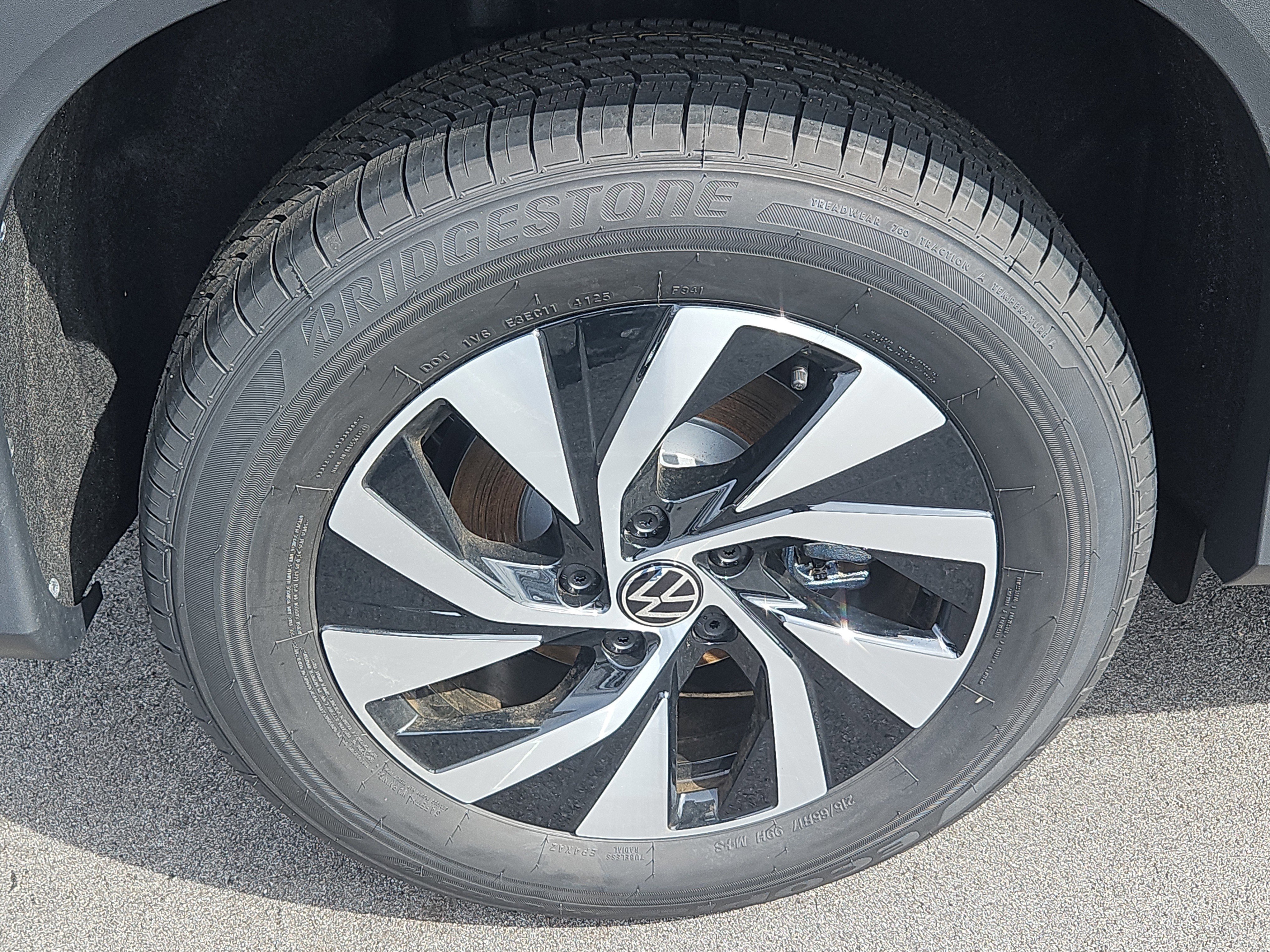 New 2026 Volkswagen Tiguan S image 3