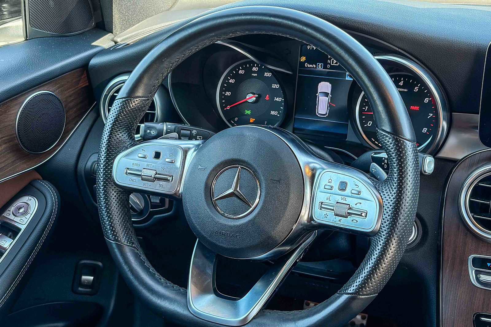 Used 2022 Mercedes-Benz GLC 300 4MATIC image 14