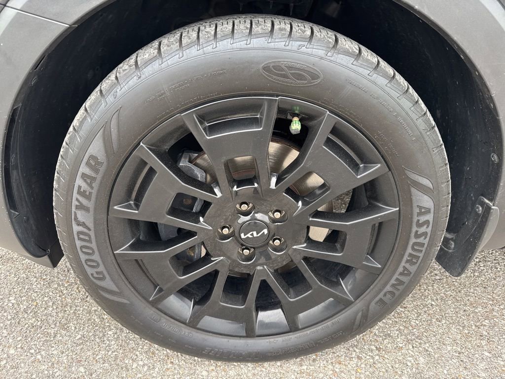 Used 2022 Kia Telluride SX w/ SX Prestige Package AWD/4WD image 4