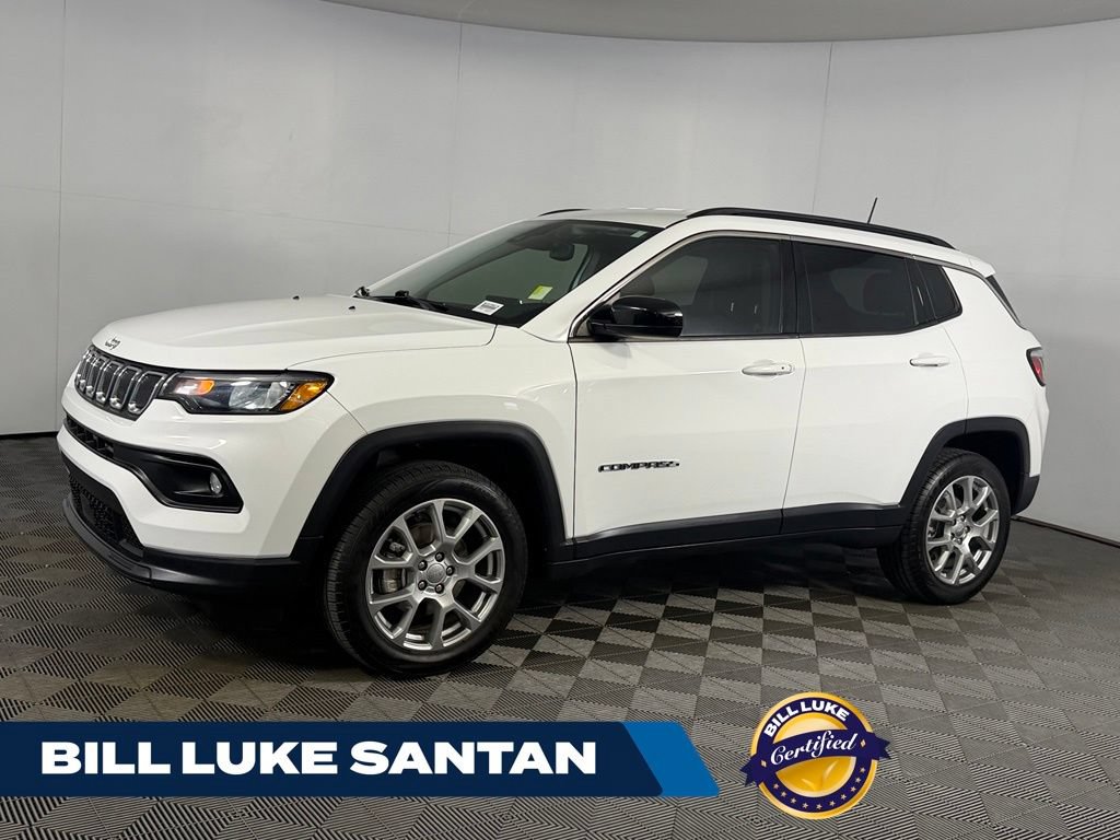 Used 2022 Jeep Compass Latitude AWD/4WD image 1