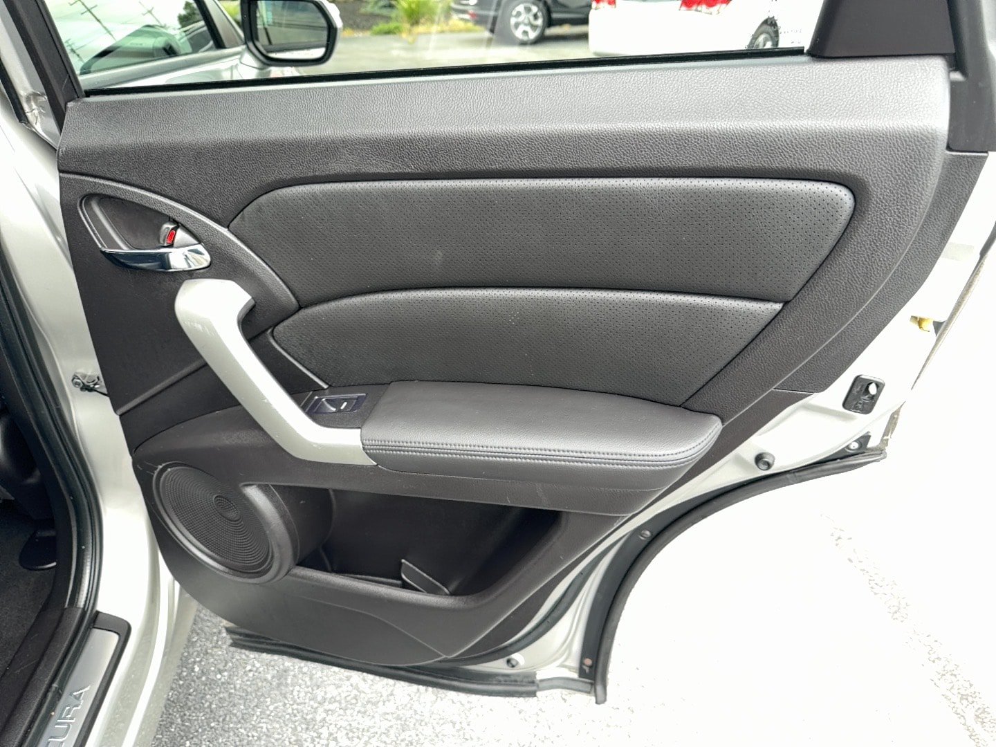 Used 2011 Acura RDX SH-AWD image 24