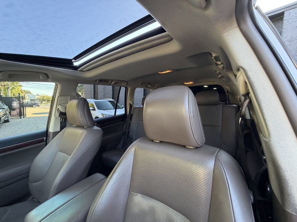 Used 2012 Lexus GX 460 Premium AWD/4WD image 14