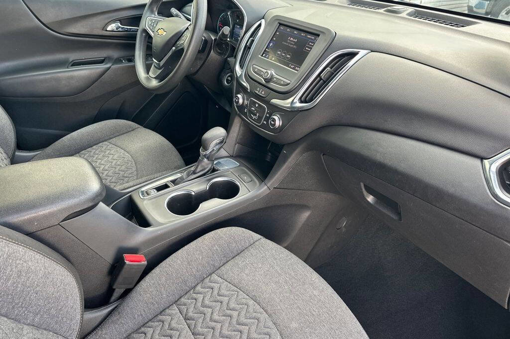 Used 2024 Chevrolet Equinox LT image 16