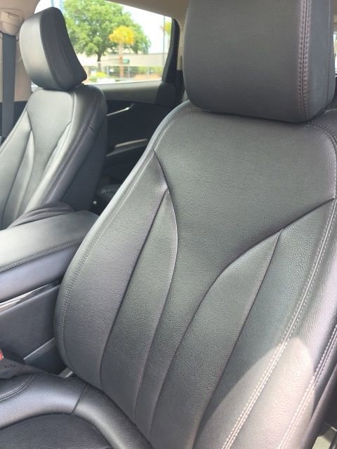 Used 2023 Lincoln Nautilus AWD w/ Premium Package image 8