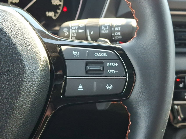 Certified 2025 Honda Pilot TrailSport image 24