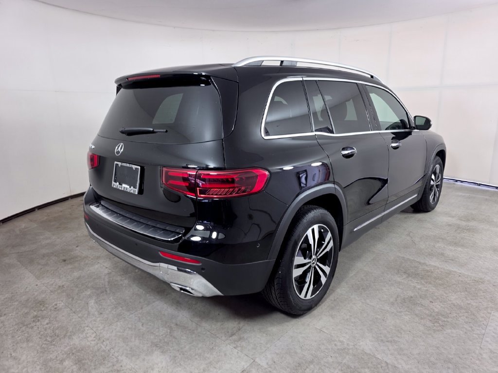 Certified 2025 Mercedes-Benz GLB 250 image 4