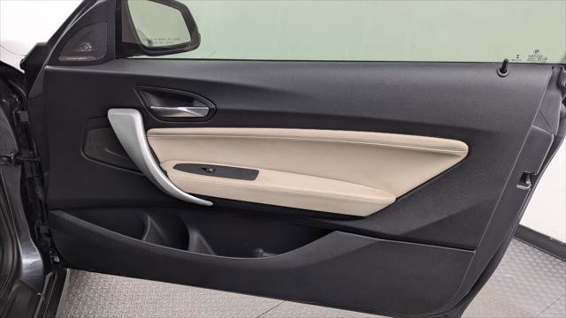 Used 2015 BMW M235i Convertible w/ Premium Package image 16