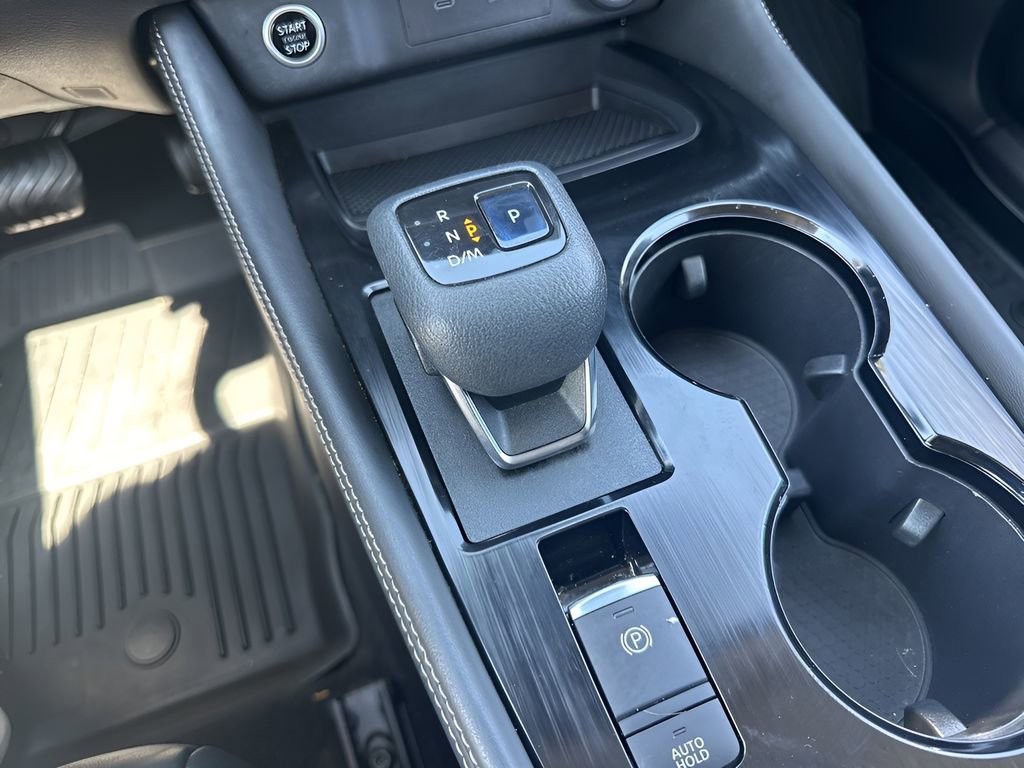 Used 2021 Nissan Rogue SL w/ Premium Package image 18