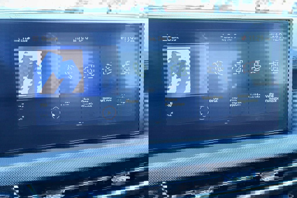 Used 2025 Hyundai Sonata SEL image 3