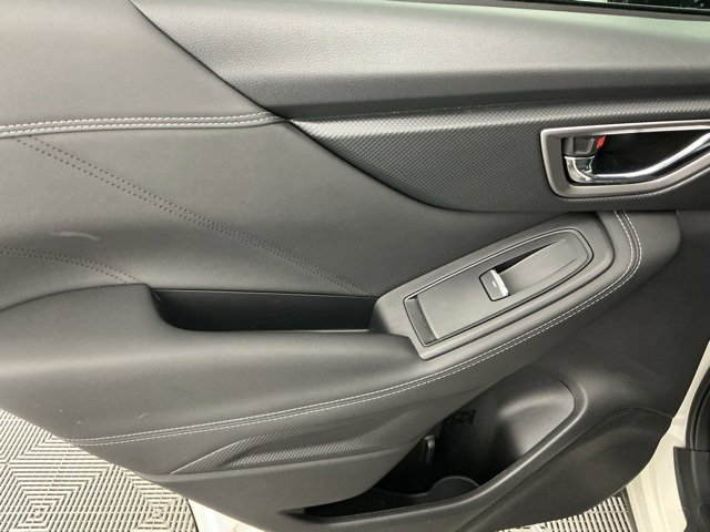 Used 2020 Subaru Forester Touring image 9