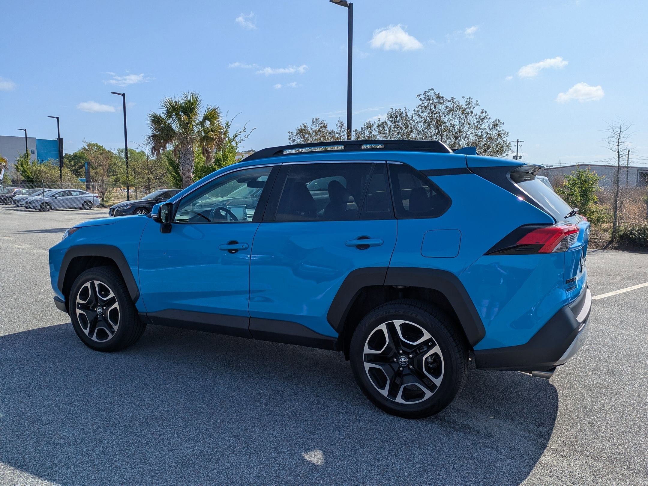 Used 2020 Toyota RAV4 Adventure AWD/4WD image 6