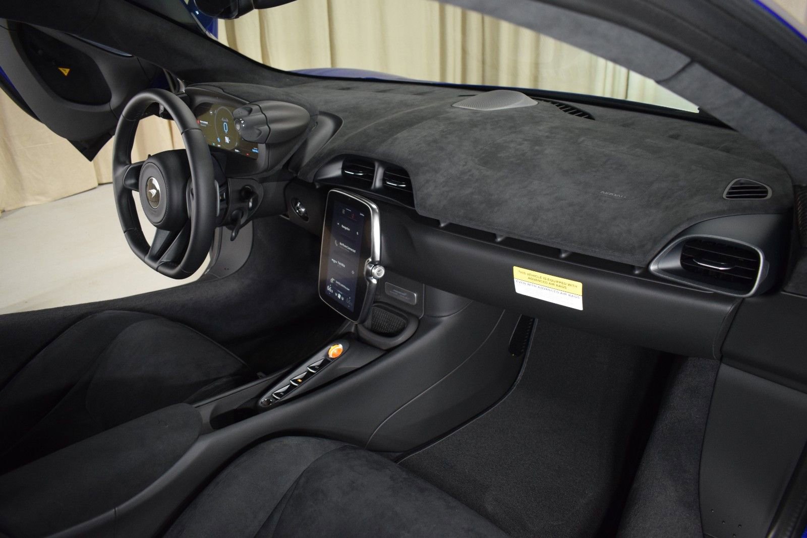 New 2026 McLaren Artura image 20