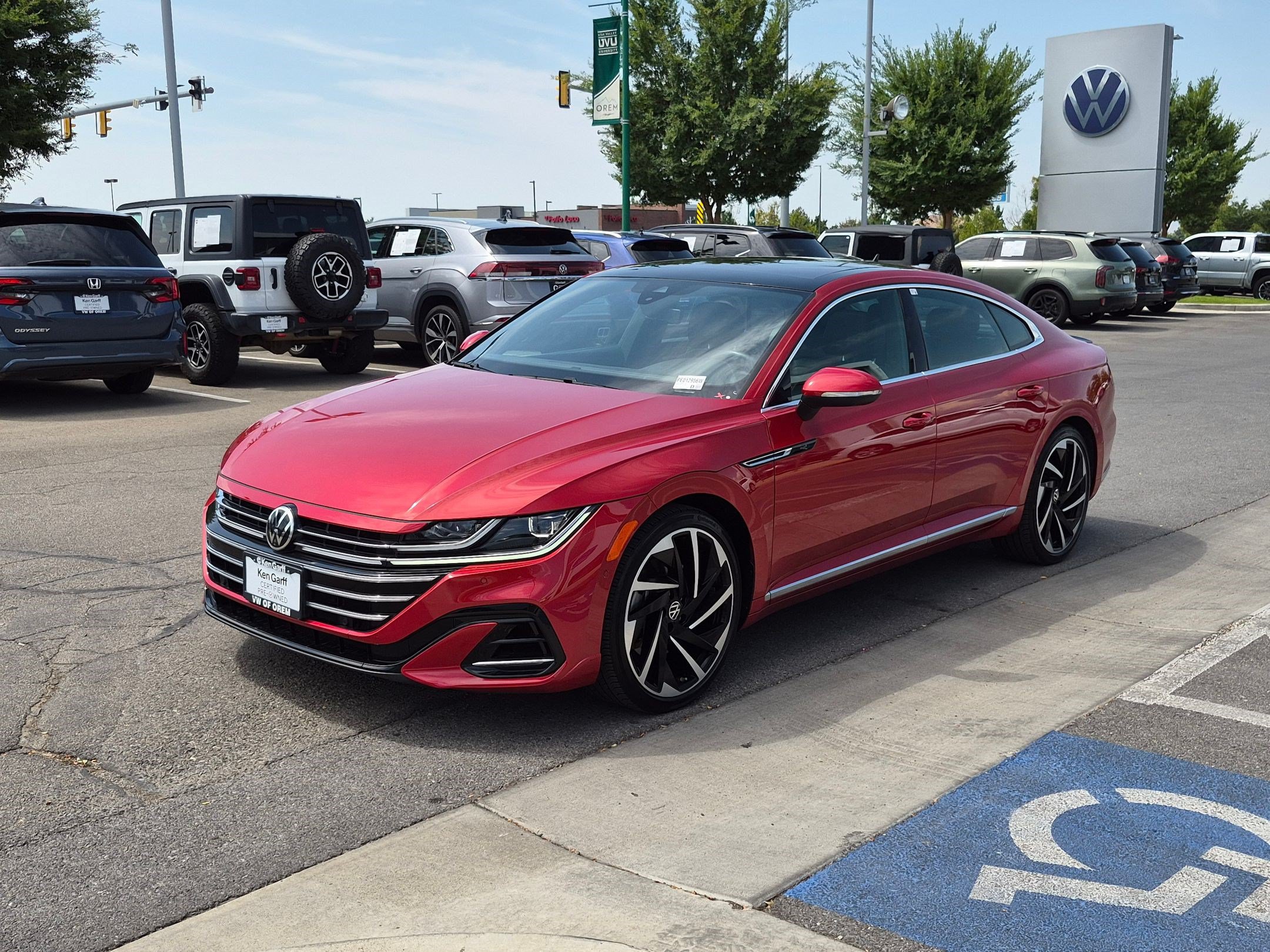 Used 2023 Volkswagen Arteon SEL Premium AWD/4WD image 11