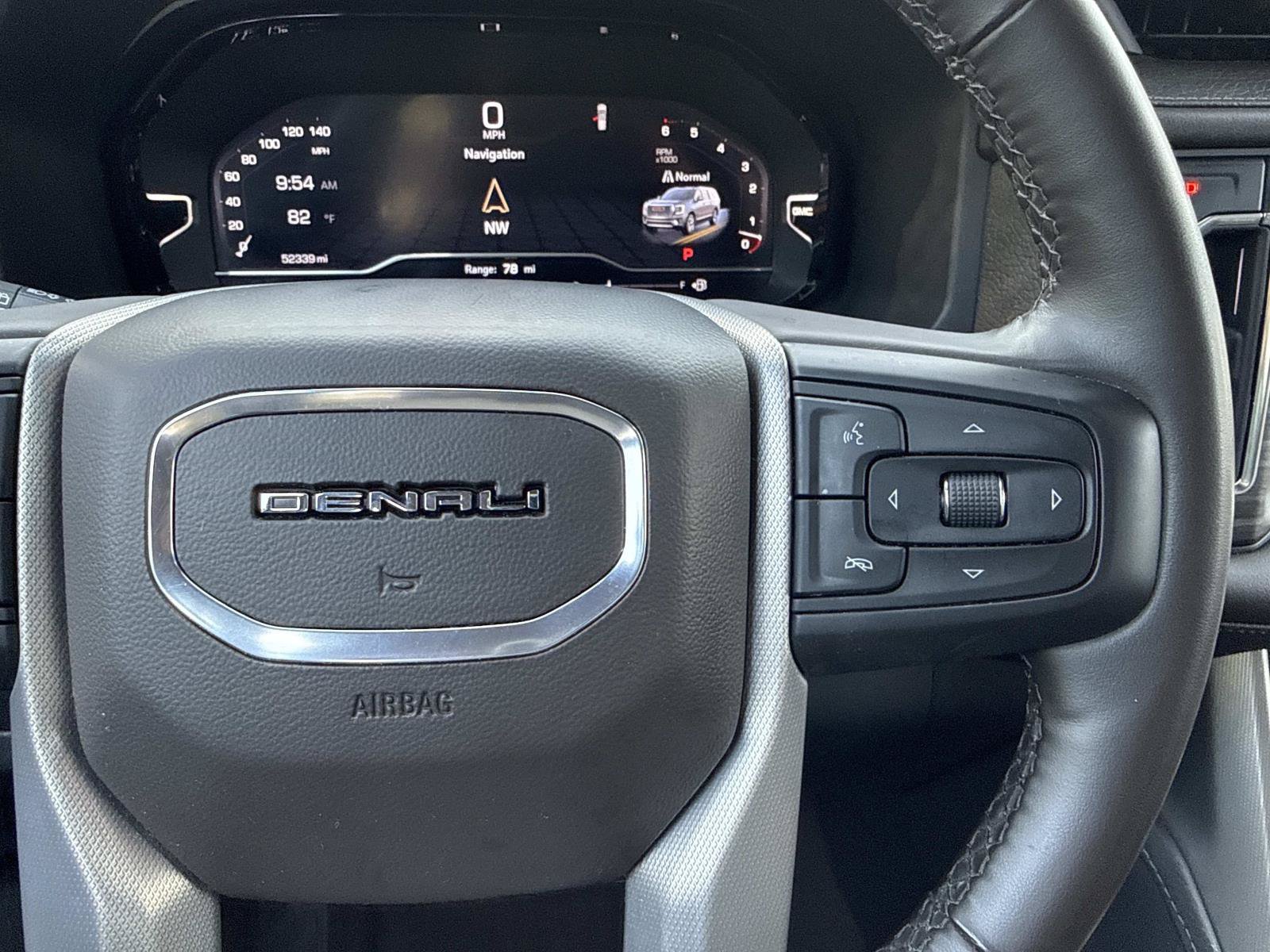 Used 2023 GMC Yukon Denali RWD image 17