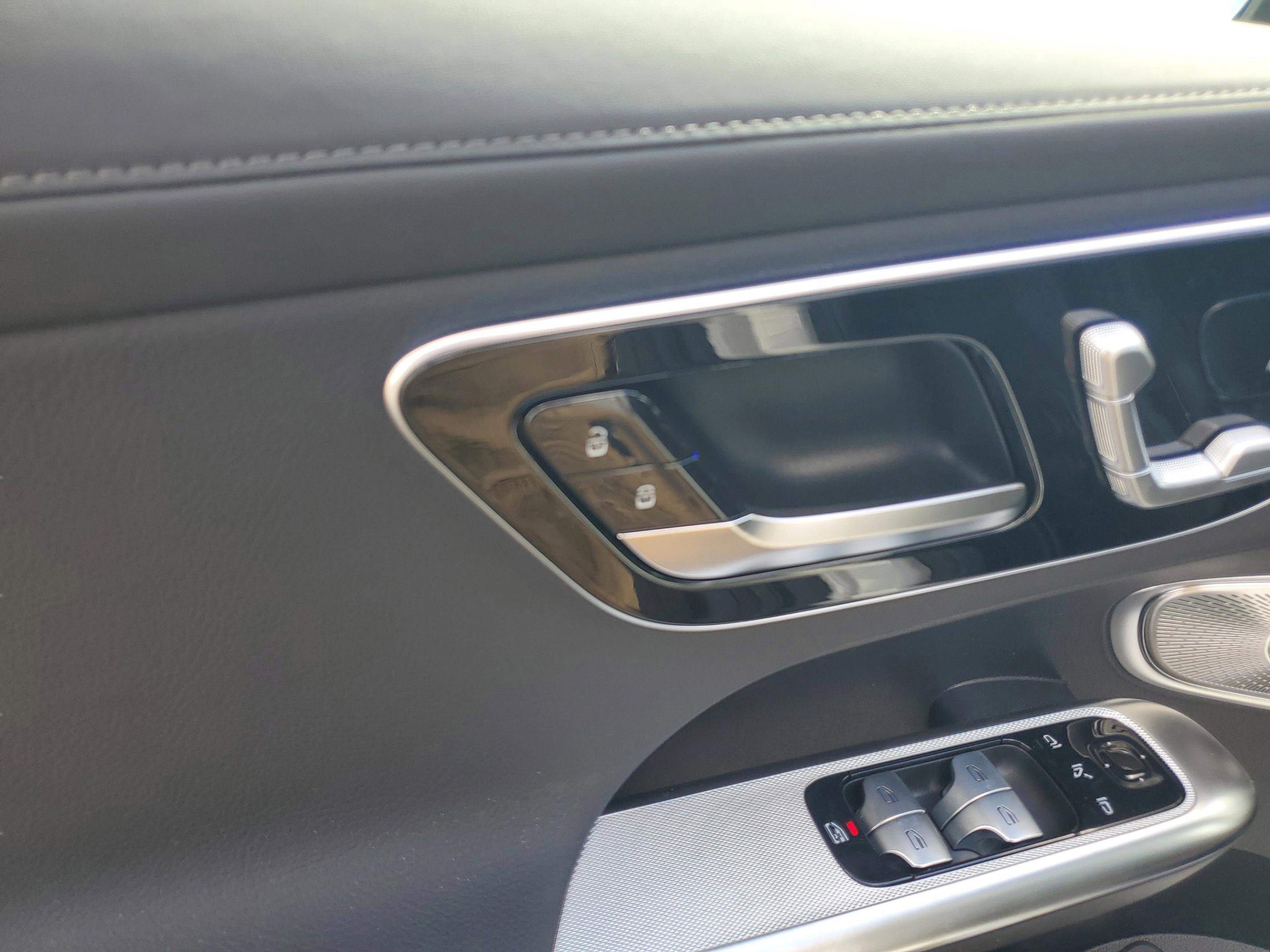 Certified 2026 Mercedes-Benz GLC 300 4MATIC image 14