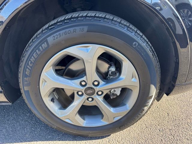 Used 2023 Ford Escape ST-Line w/ Tech Pack #1 image 9