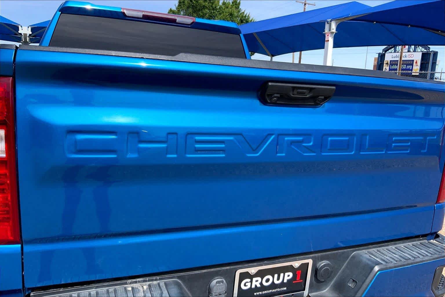 Certified 2022 Chevrolet Silverado 1500 Custom w/ LPO, Dark Essentials Package AWD/4WD image 31