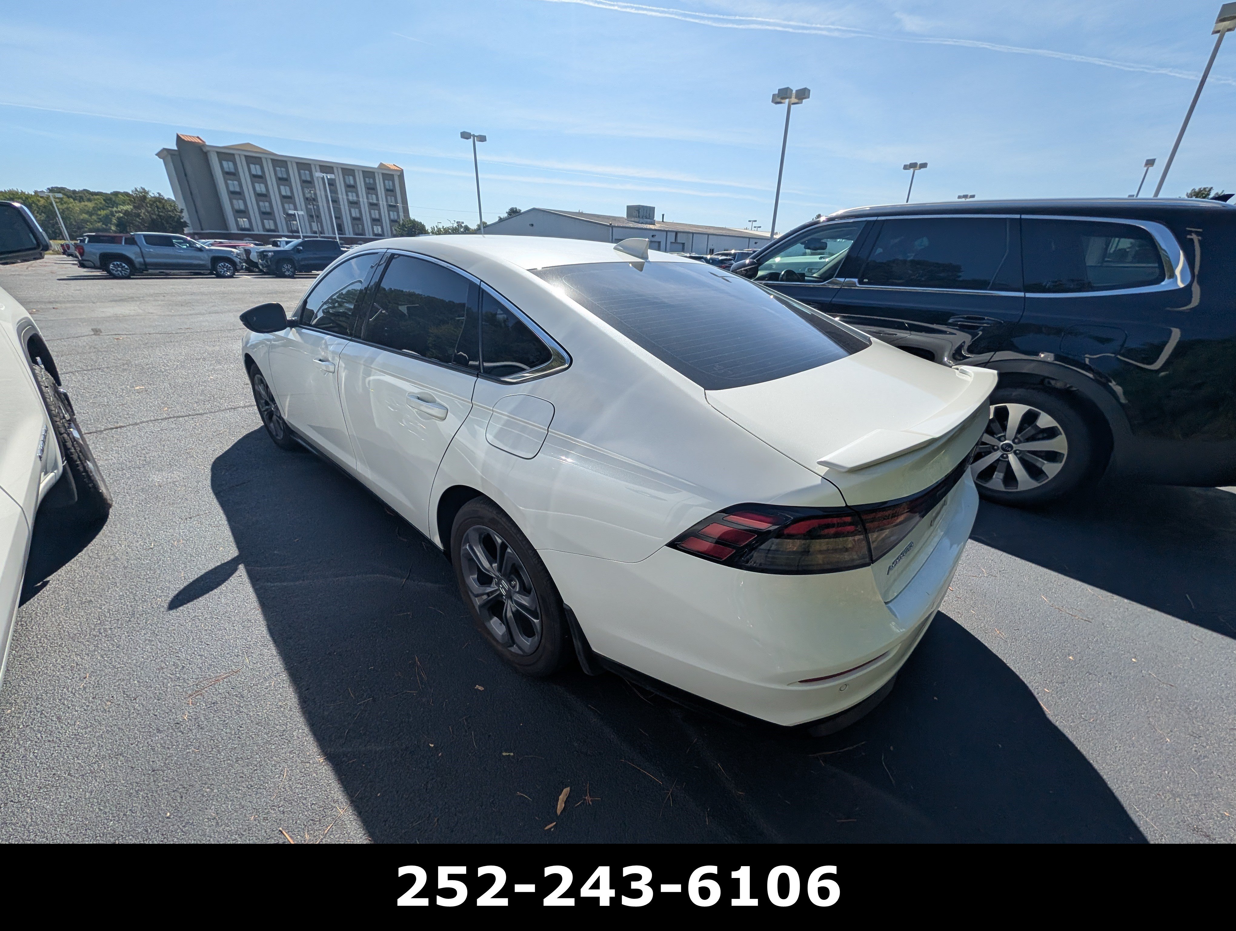 Used 2024 Honda Accord EX-L image 5