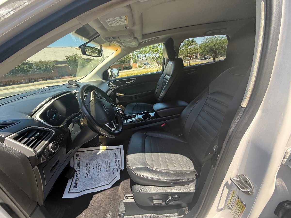 Used 2016 Ford Edge SEL w/ Equipment Group 201A FWD image 13