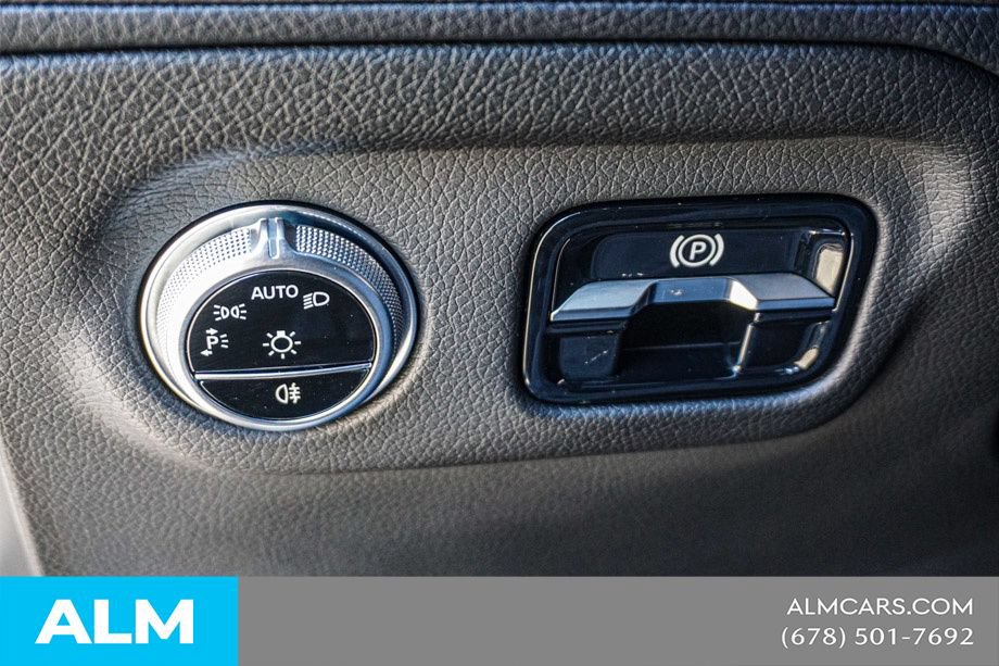 Used 2022 Mercedes-Benz EQS 580 4MATIC Sedan image 43